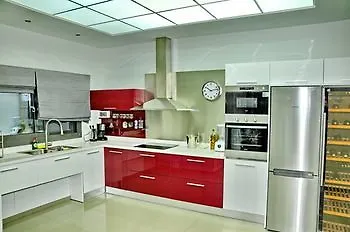 Elli Villa
